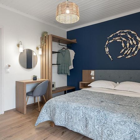 Captain'S Seafront Apartments Nydri  Extérieur photo