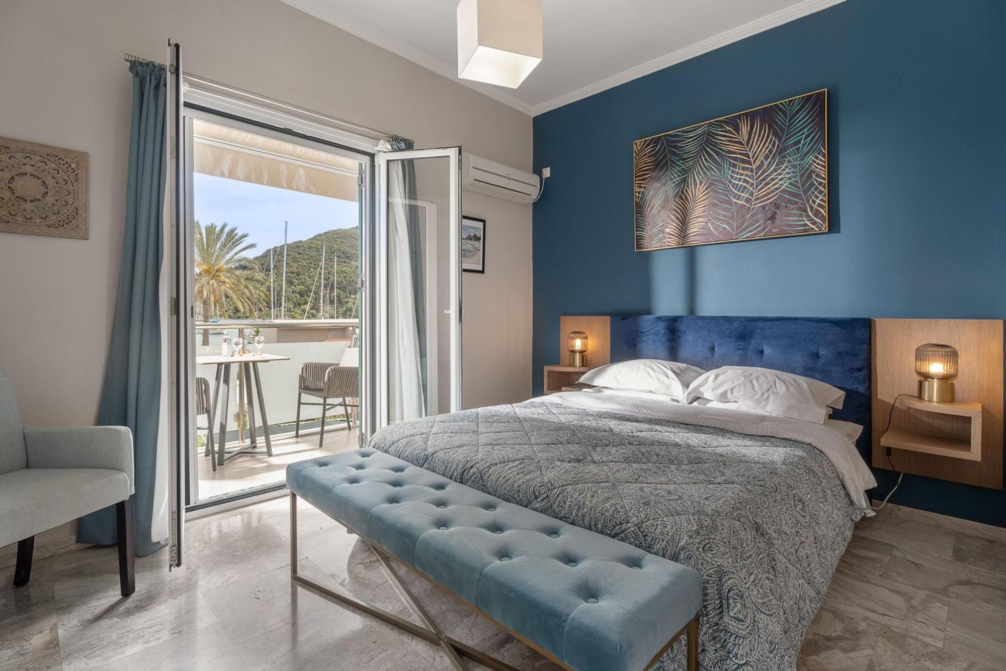 Captain'S Seafront Apartments Nydri  Extérieur photo