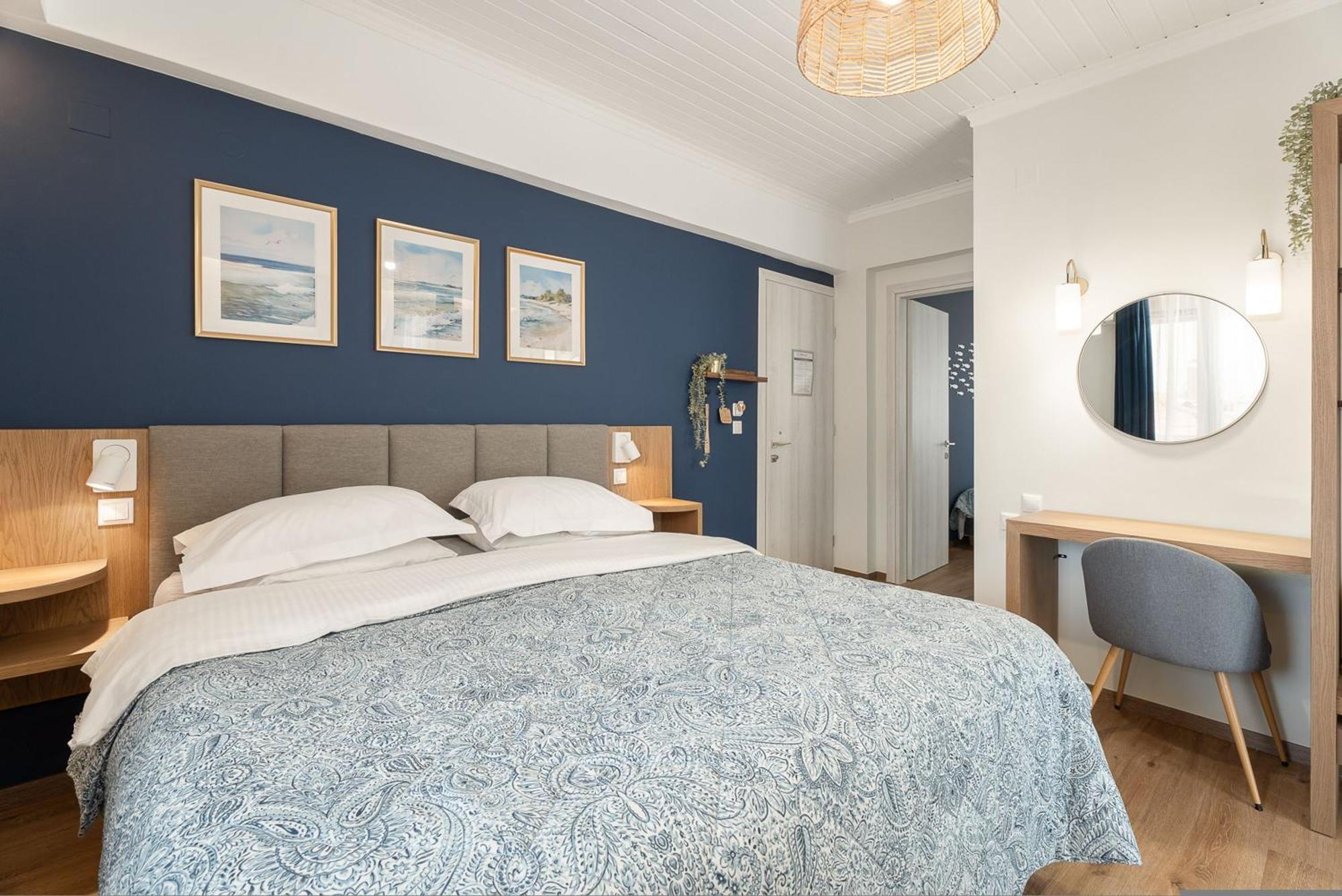Captain'S Seafront Apartments Nydri  Extérieur photo